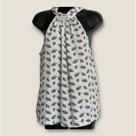 White sleeveless top with black fans design size Small, NWOT - Picture 2 of 6
